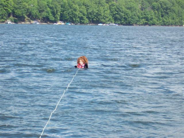 Kasey_Waterski_Pics_003.jpg