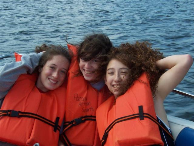 Kasey_Waterski_Pics_006.jpg